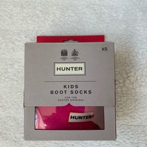 Hunter kids boot liners new in box size XS (toddler 5-7) fuchsia
